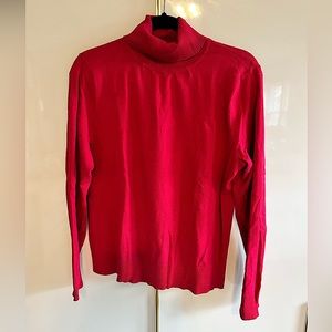 Studio Works Cranberry turtleneck-L